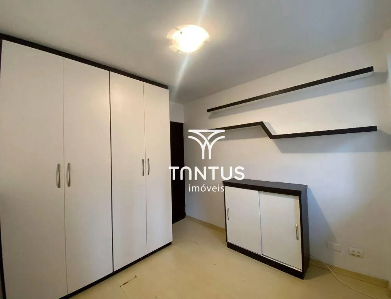 1-bedroom 24 m² apartment with a compact kitchen corner — photo 10