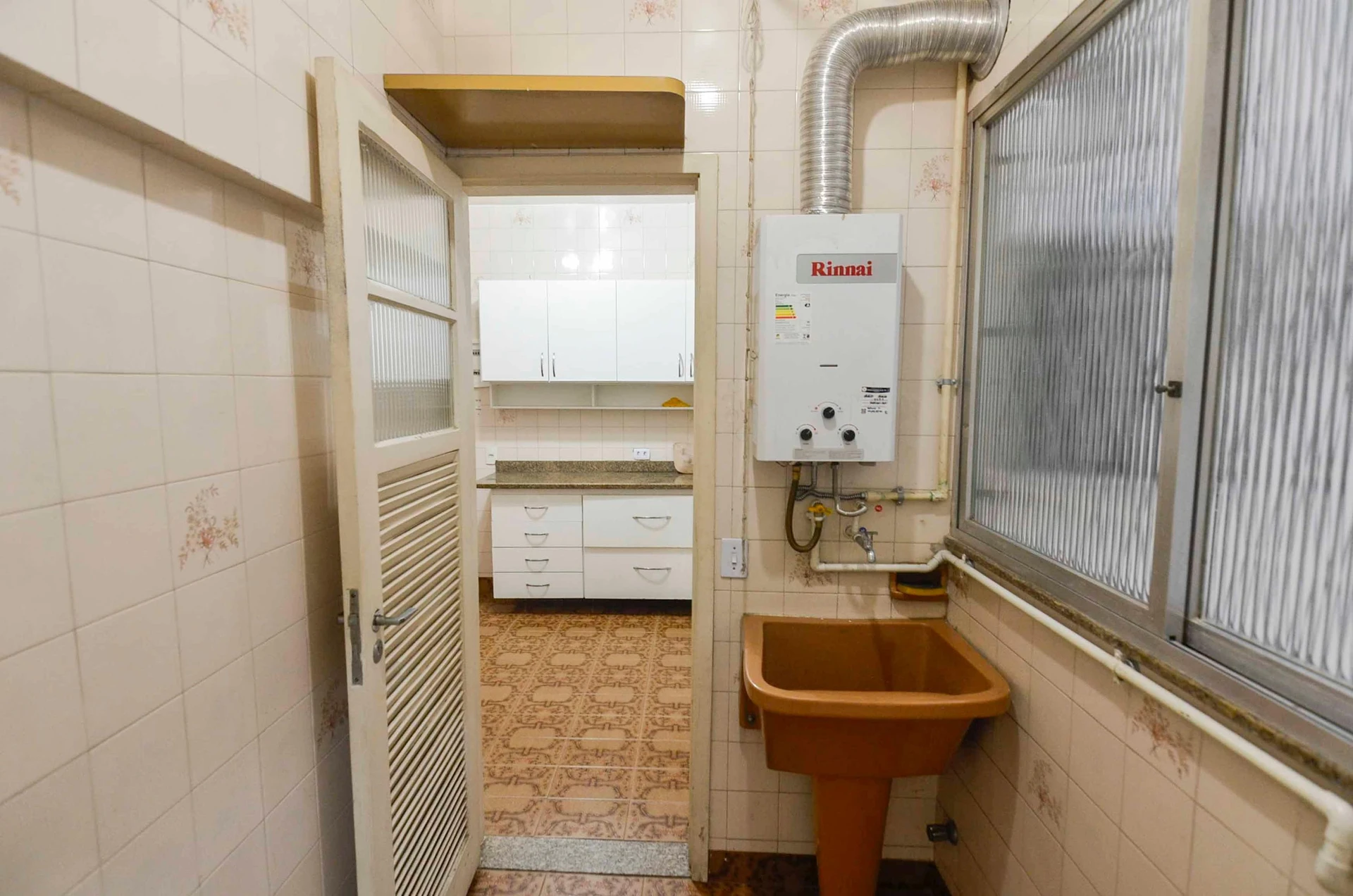 3-bedroom apartment with 2 parking spaces — photo 44