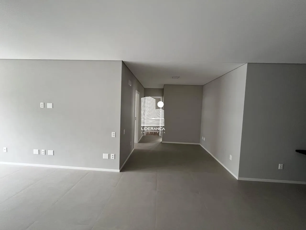 Меблированная квартира 203 м²: 3 спальни с ванными и 1 место — photo 18