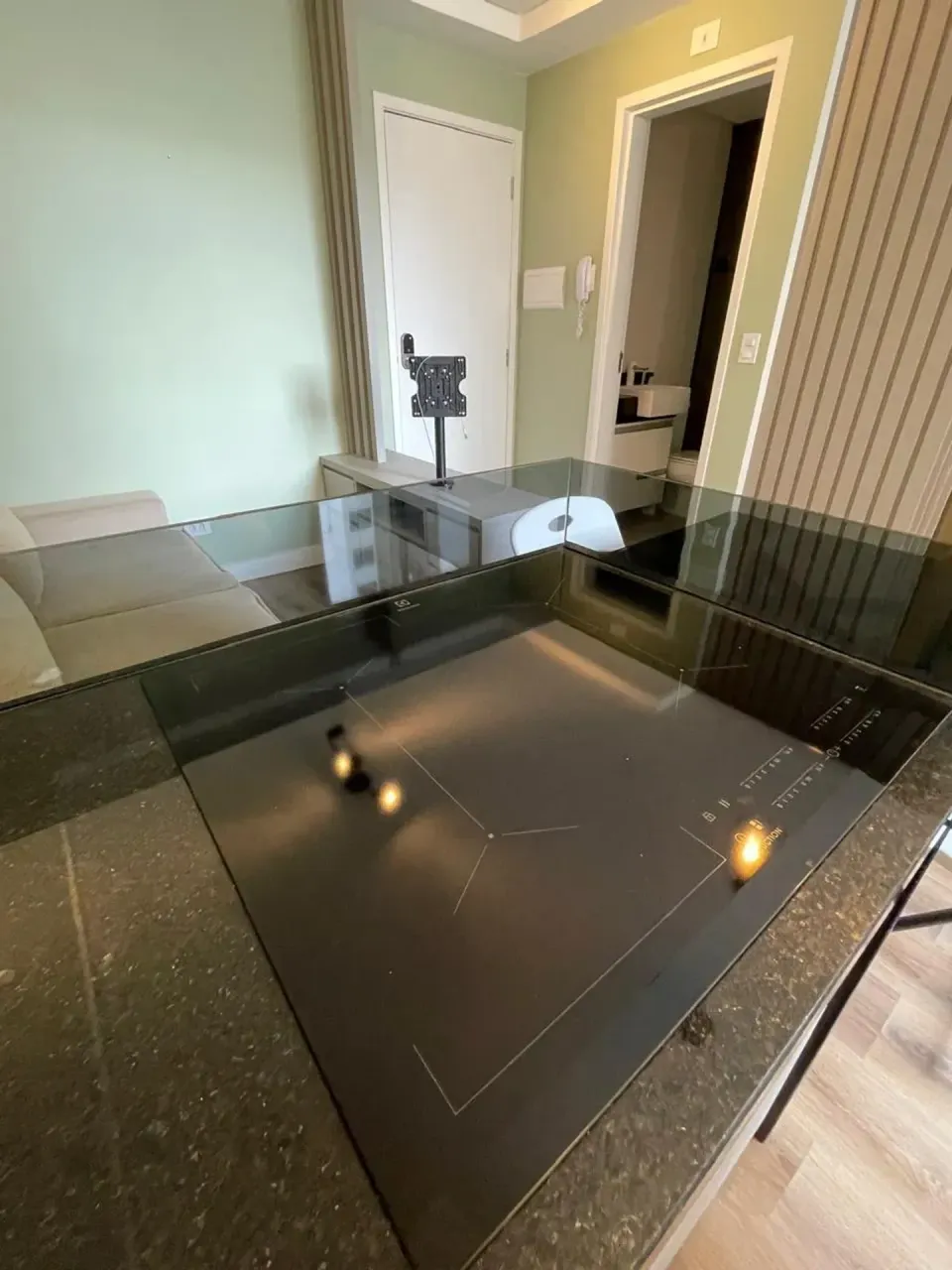 Меблированная квартира с кухней открытой планировки 34 м² — photo 6