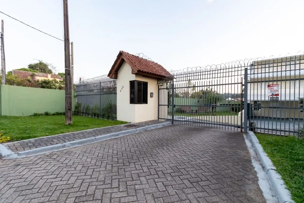 Unfurnished house with 4 bedrooms and 150 m² — photo 35