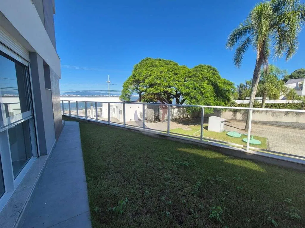 200 m² apartment with a dishwasher and a water view — photo 25