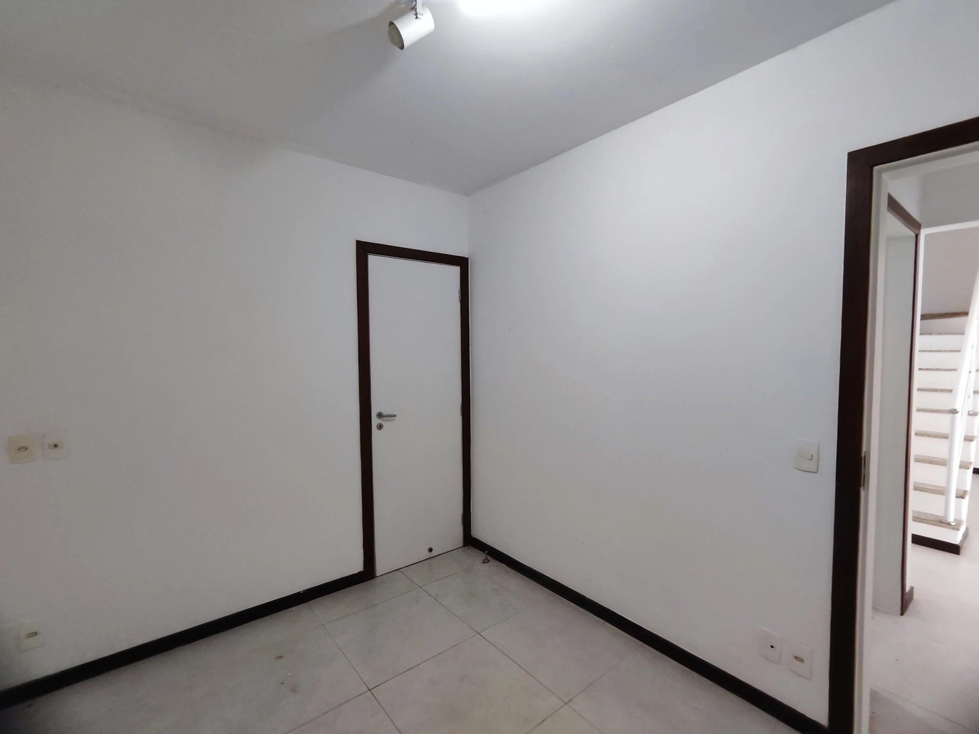 House, 180 m², with a private pool — photo 38
