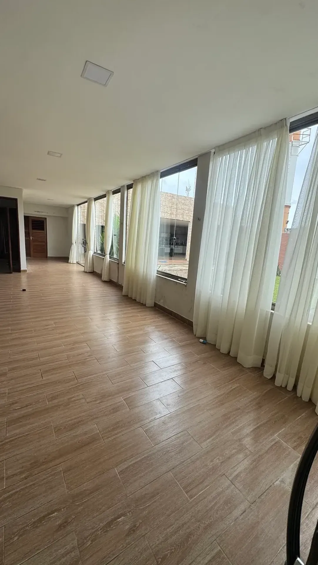 Furnished house, 480 m², with a walk-in closet