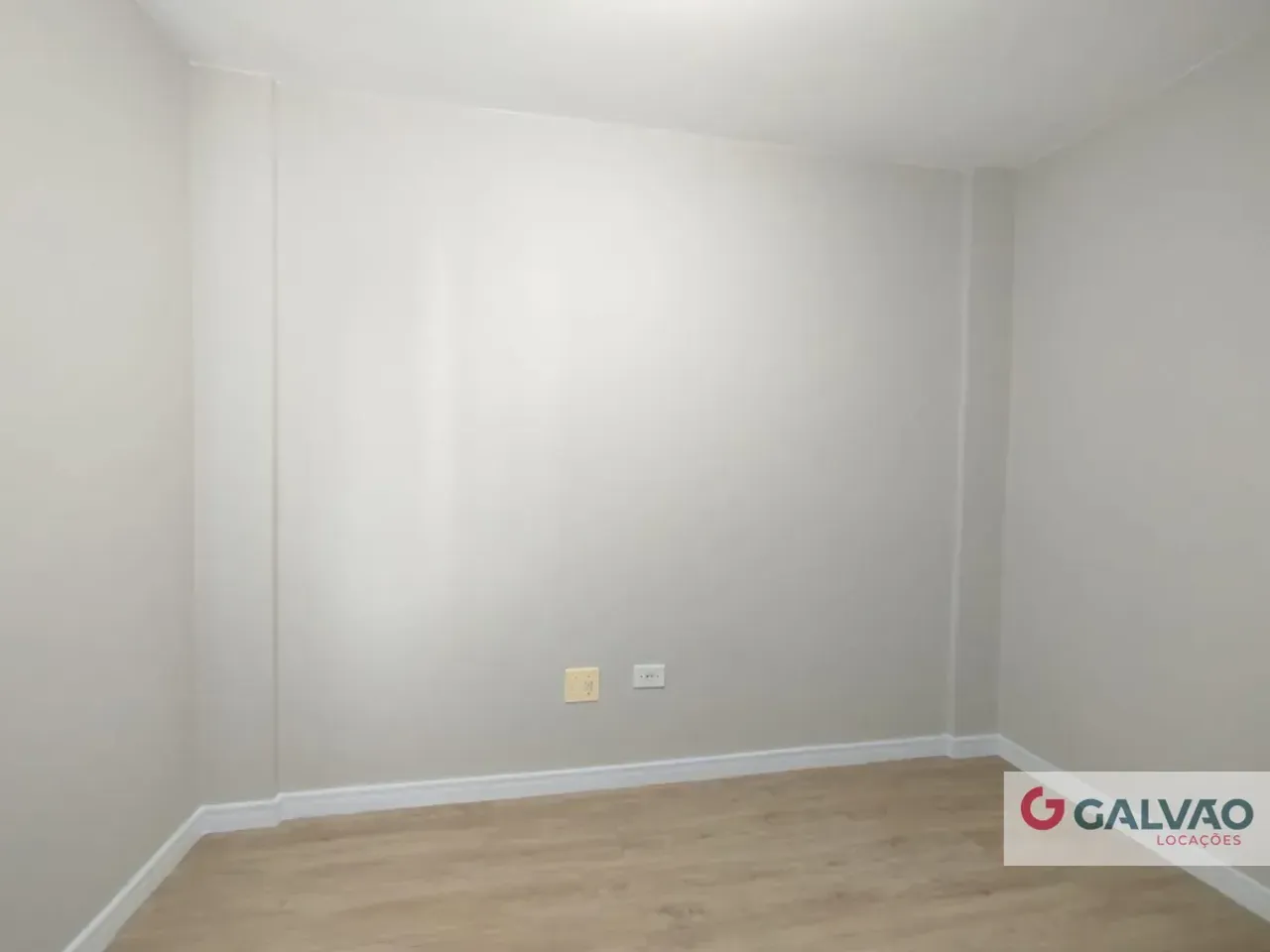 Apartamento térreo de 54 m² com armários na cozinha — photo 5