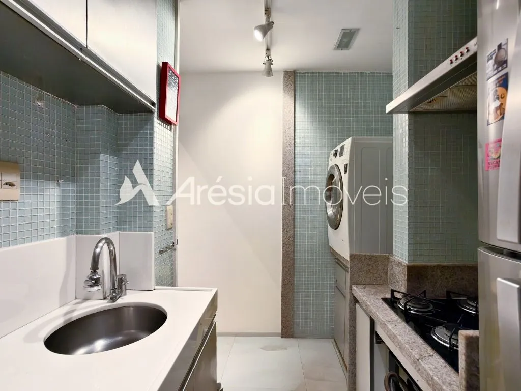 Washing machine in a one-bedroom apartment, 35 m² — photo 21