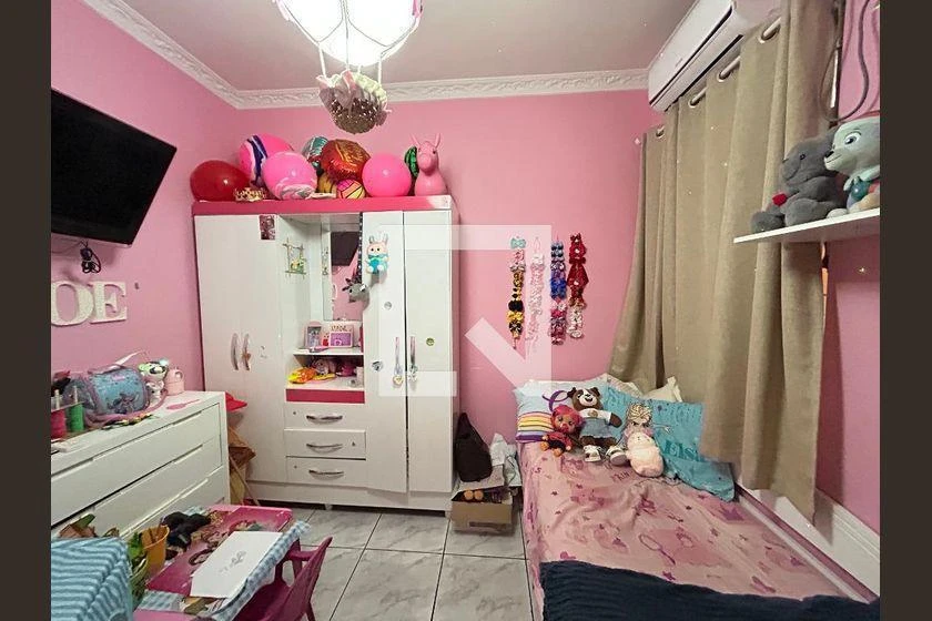 Furnished house with 4 bedrooms and 2 bathrooms — photo 9