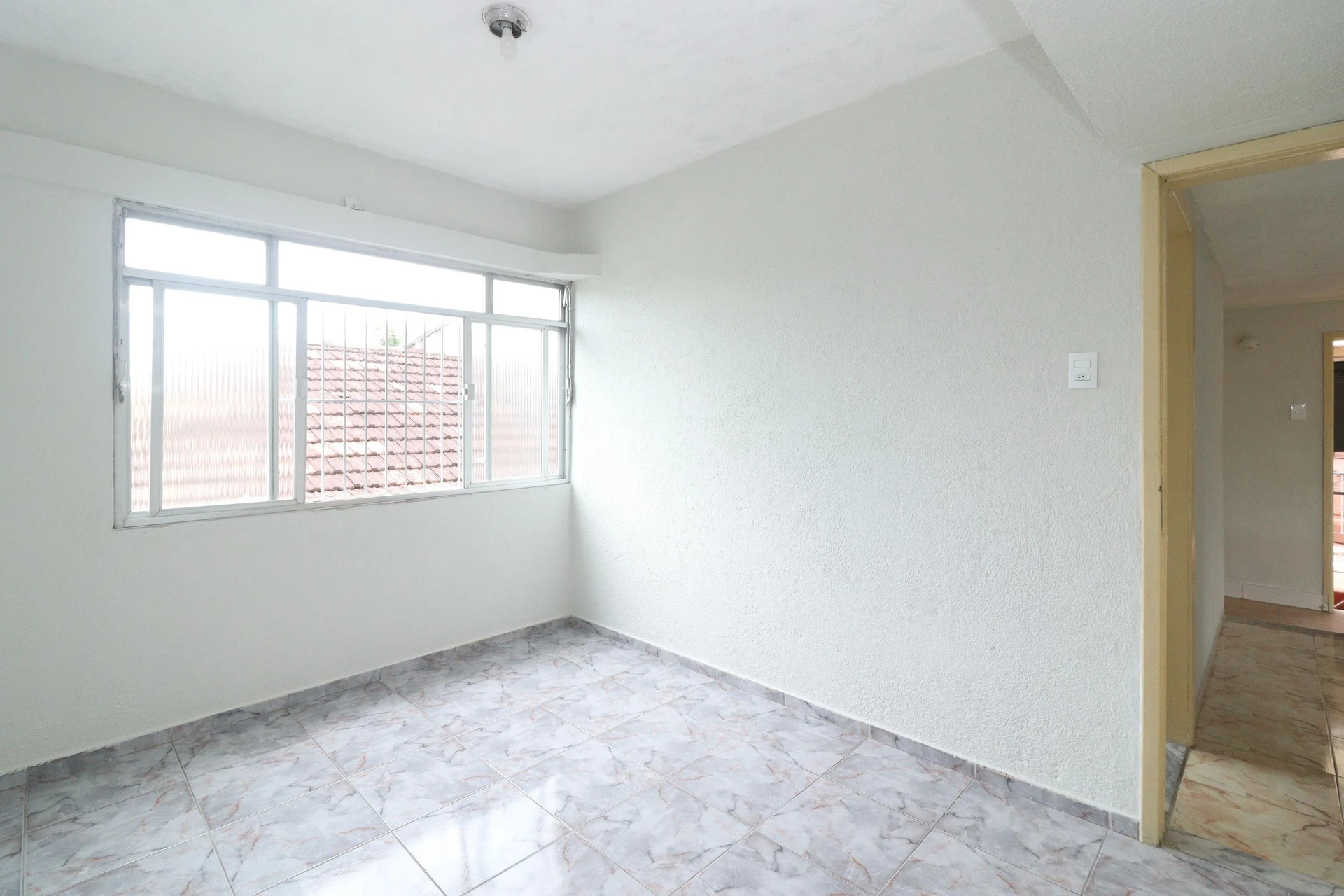 2-bedroom apartment, 55 m² — photo 4