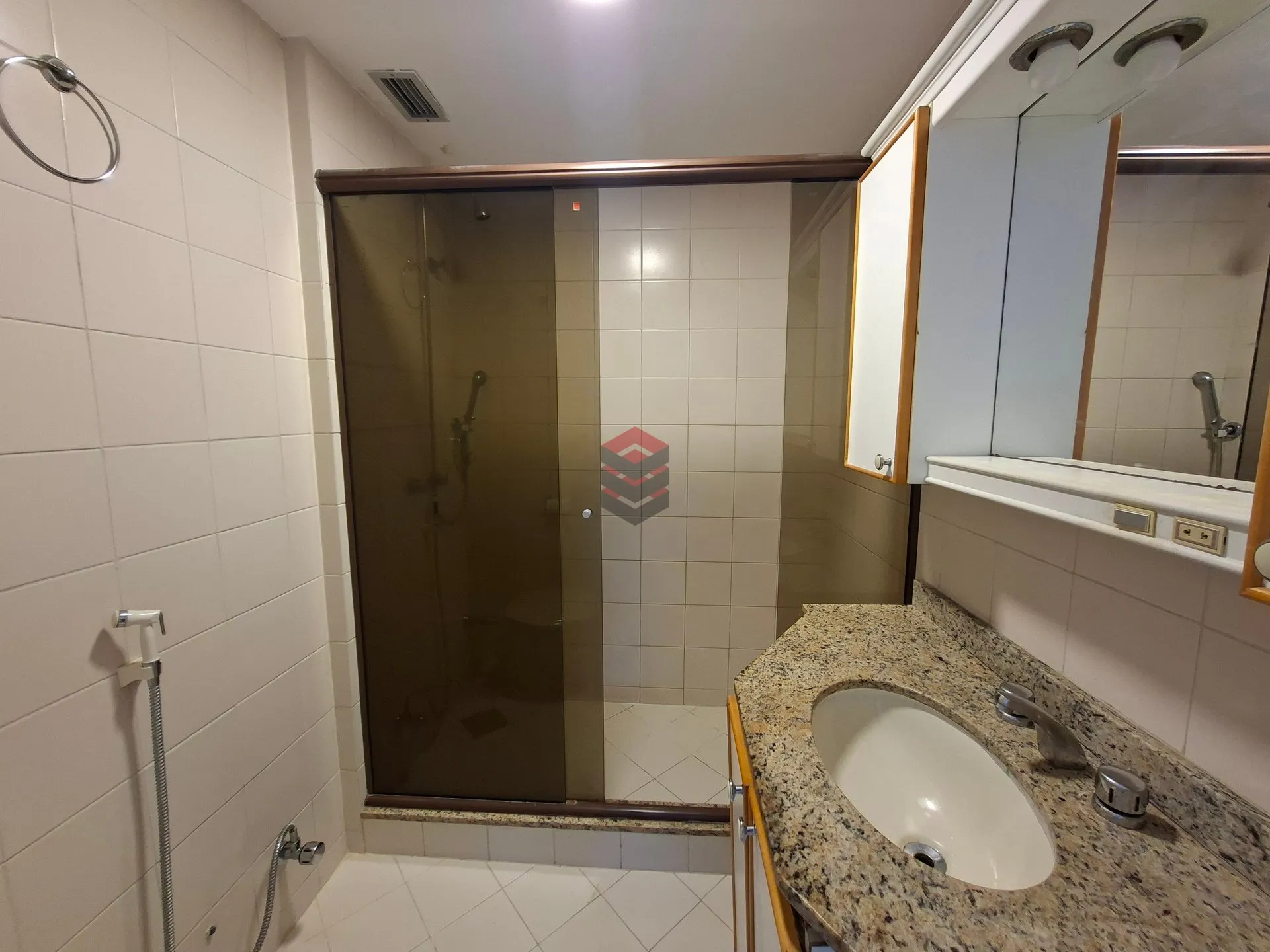 Apartment, 96 m², with a walk-in closet — photo 8