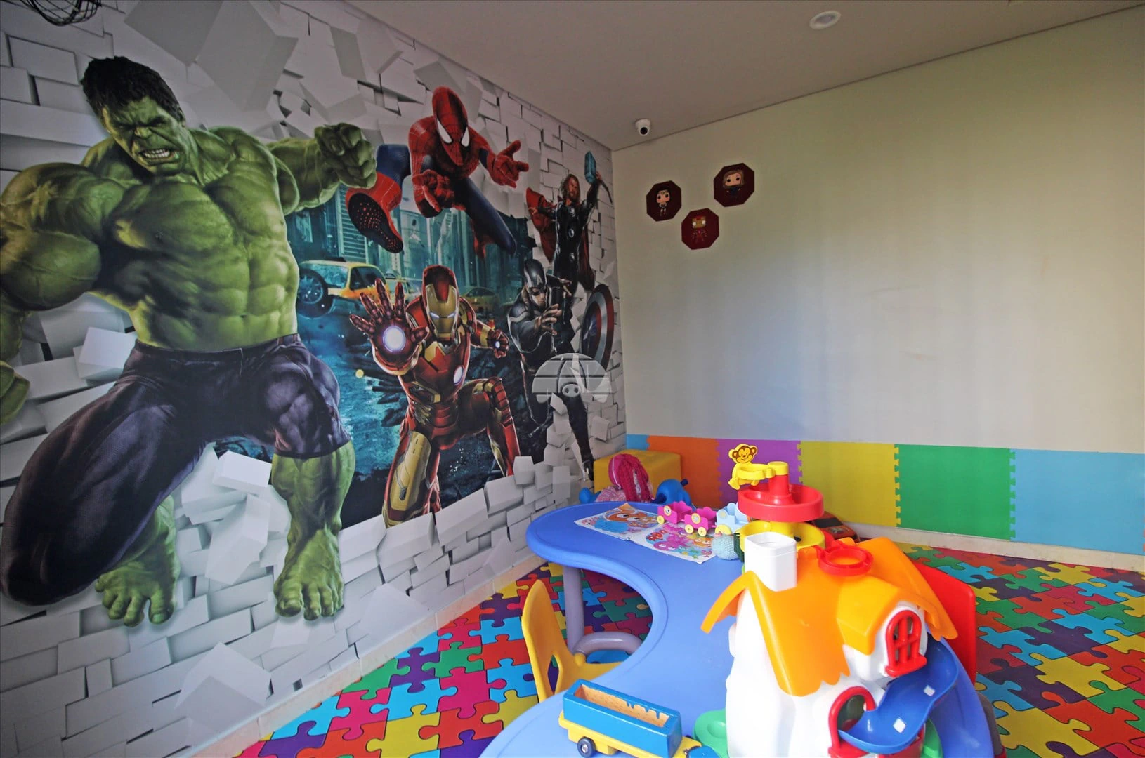 Стиральная машина и 2 спальни: квартира 48 м² — photo 25