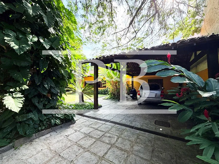 Casa com 4 dormitórios e varanda com churrasqueira — photo 11