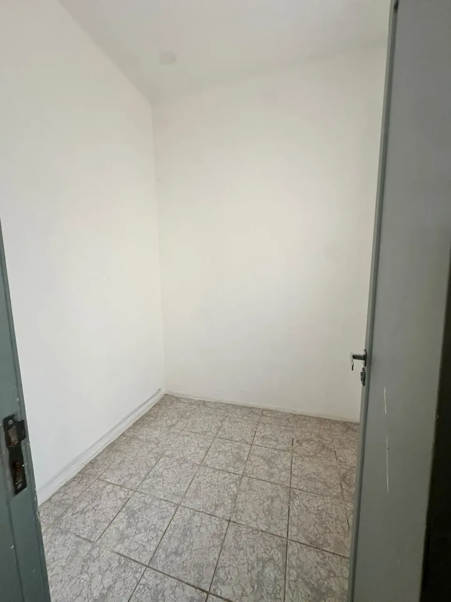 60 m² apartment with a washing machine and a home office — photo 10