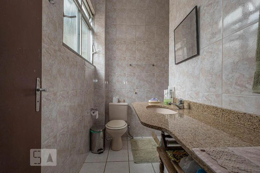 Furnished house with 4 bedrooms and parking for 4 cars — photo 49