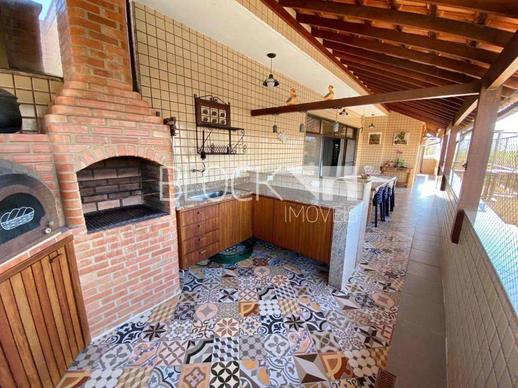 Duplex penthouse with 4 bedrooms and 1 suite — photo 23