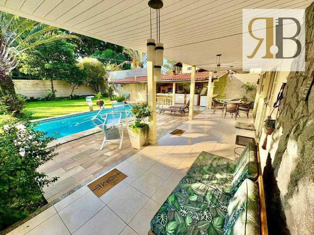 Furnished house with 5 bedrooms and 532 m² — photo 6