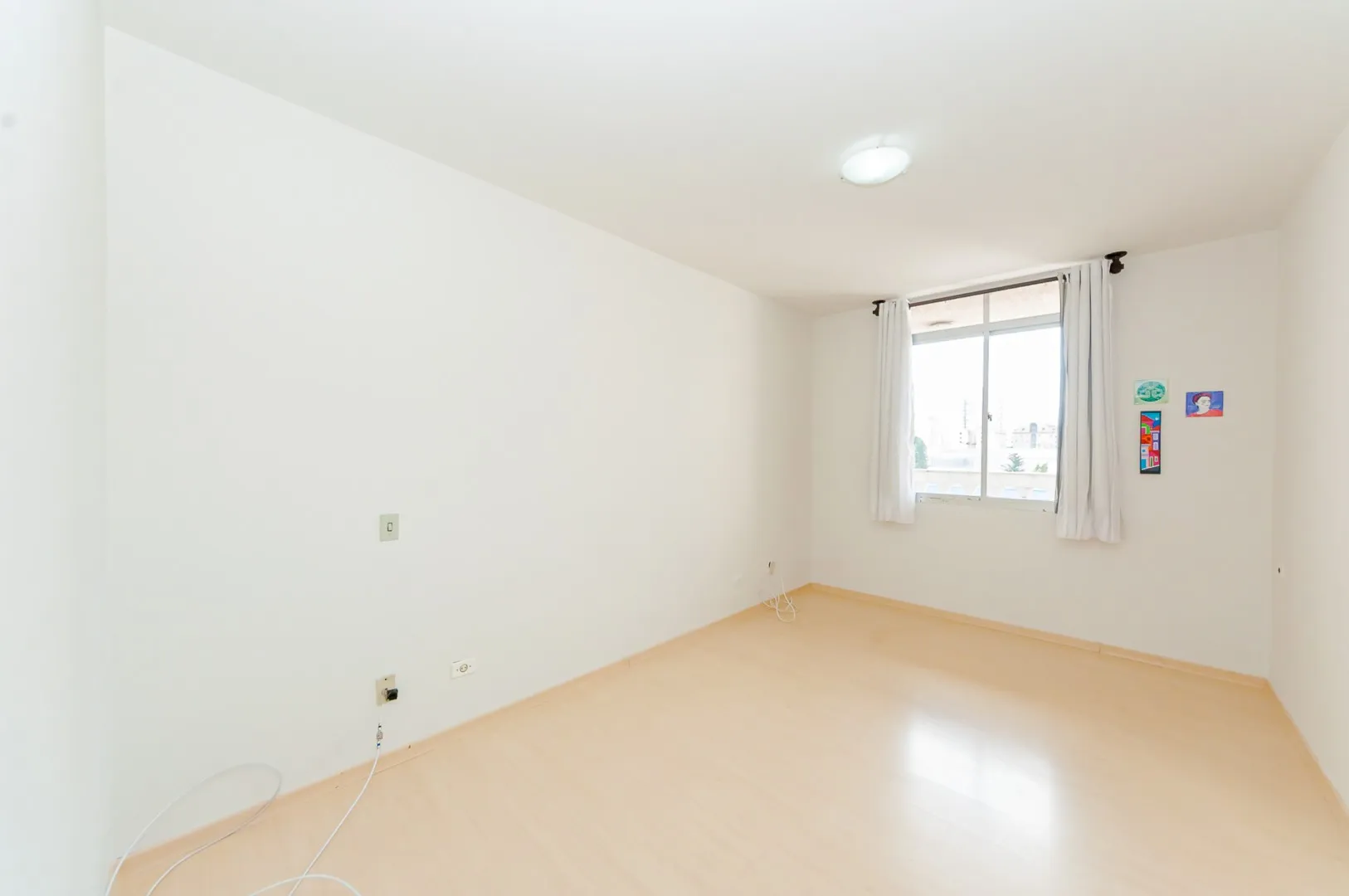 4-bedroom 239 m² apartment with 2 parking spots and 1 suite — photo 16
