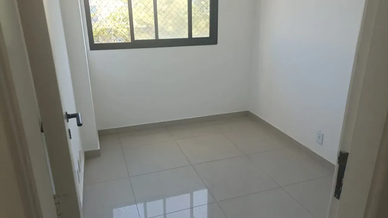 Apartamento semimobiliado com 3 quartos e cozinha separada — photo 19