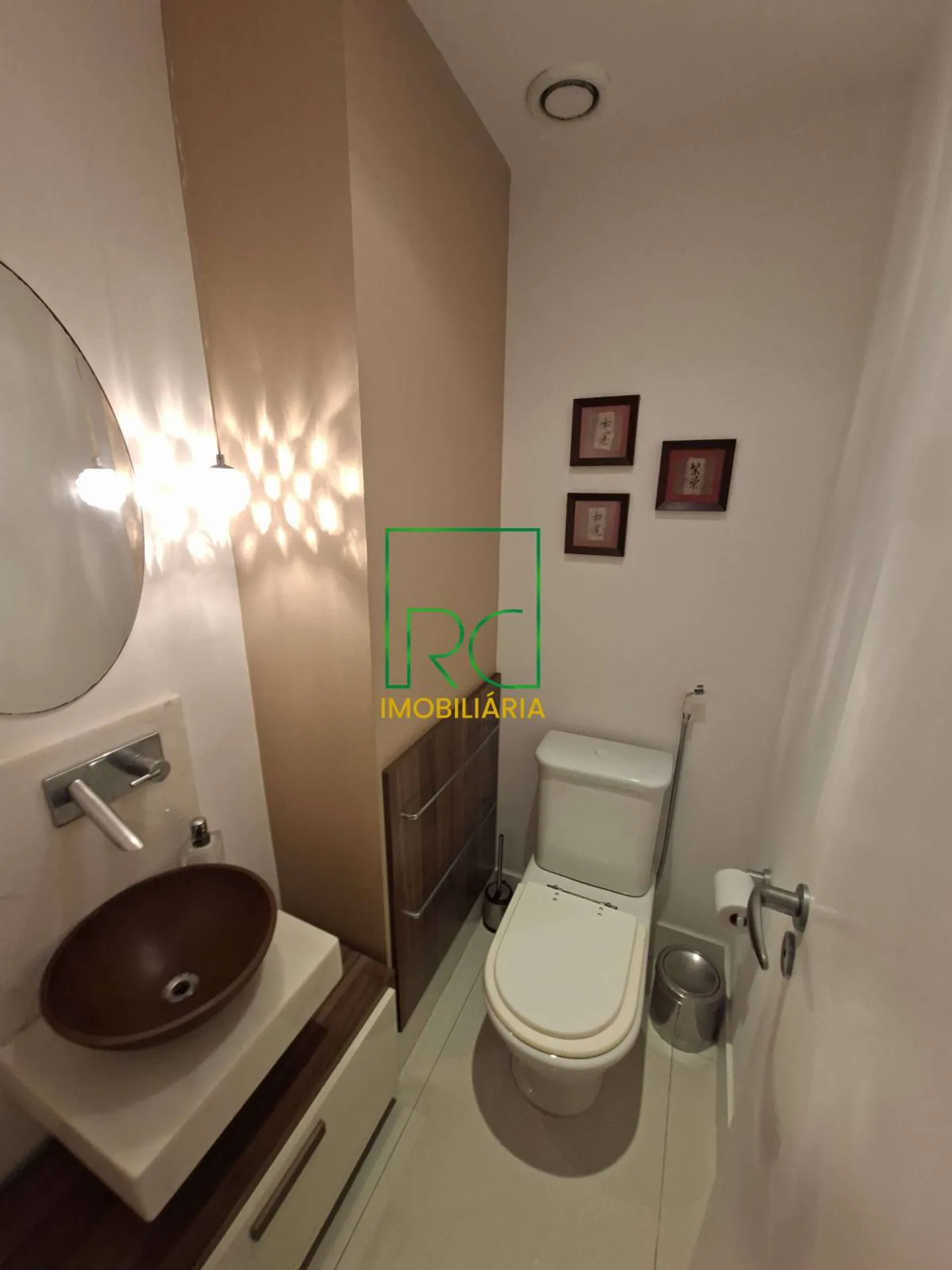 3-suite apartment with enclosed balcony and 115 m² — photo 17