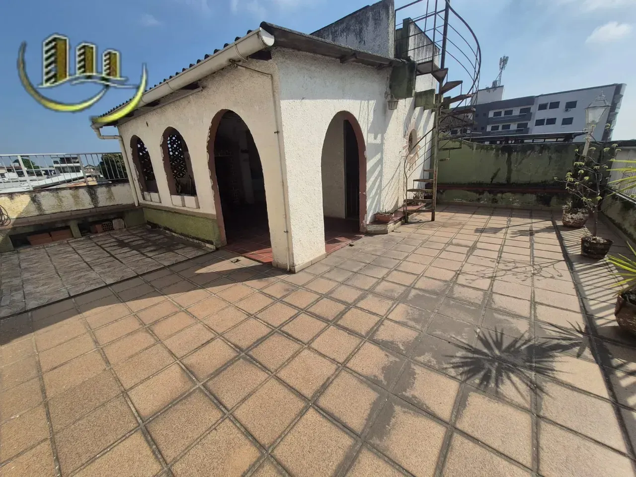 House with 3 bedrooms and 3 bathrooms plus 2 parking spots — photo 14