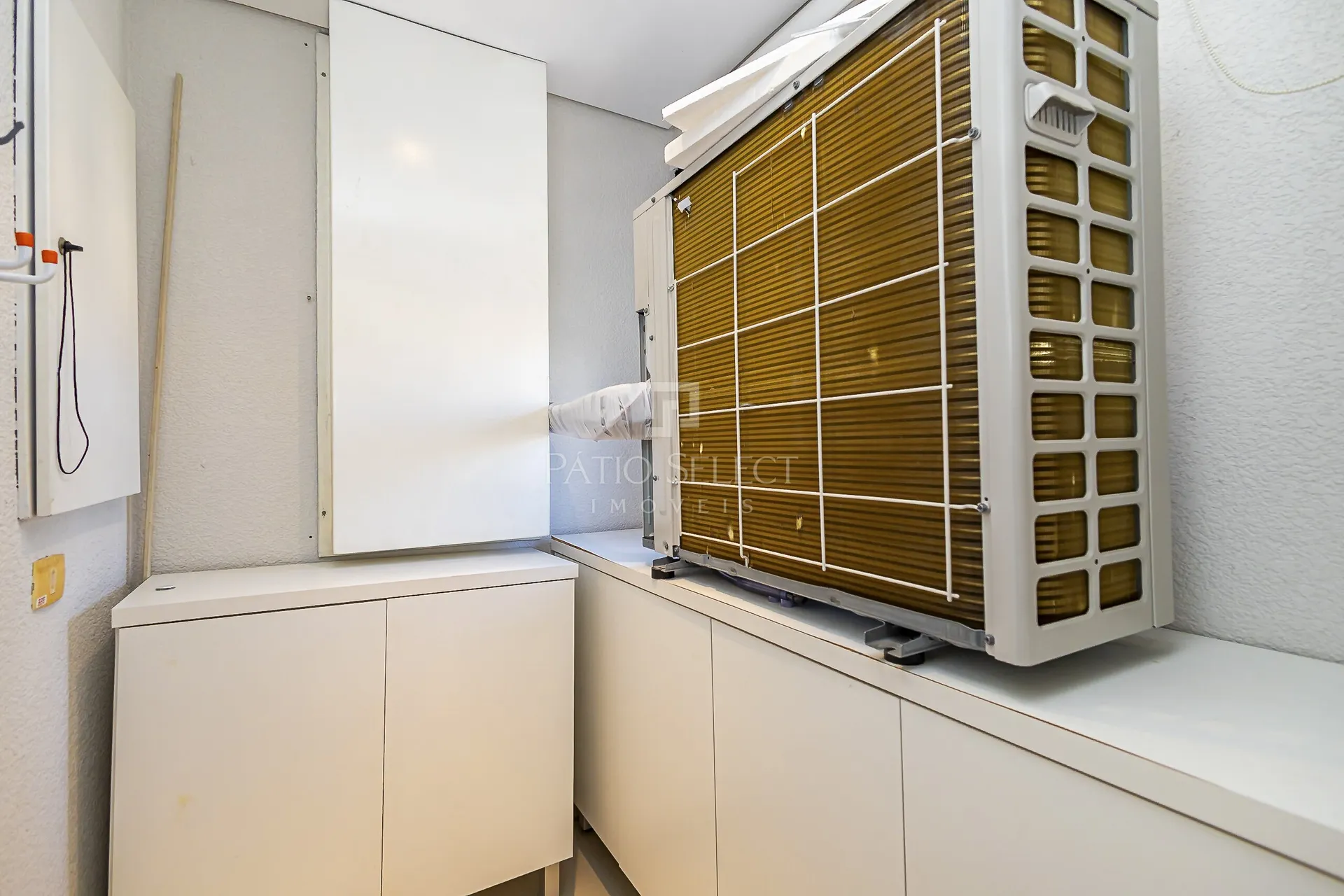 Ванна и 2 спальни: квартира 412 м² — photo 44