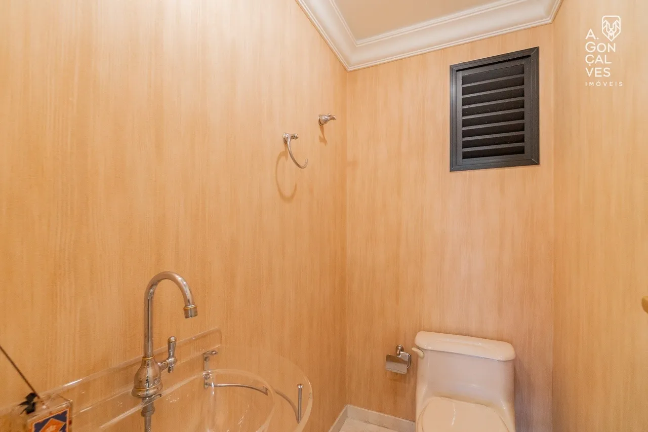 Apartamento amueblado de 175 m² con 3 dormitorios y 1 suite — photo 10