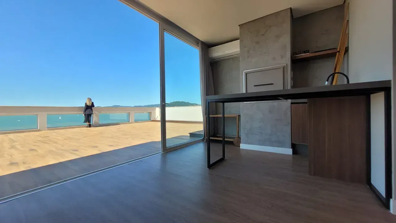 Furnished apartment with private garden and BBQ area