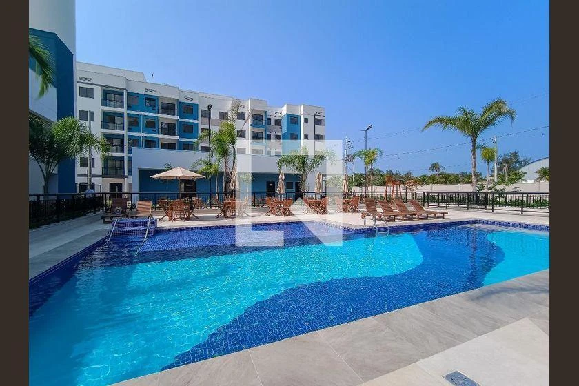 3-bedroom 63 m² apartment with a balcony — photo 42