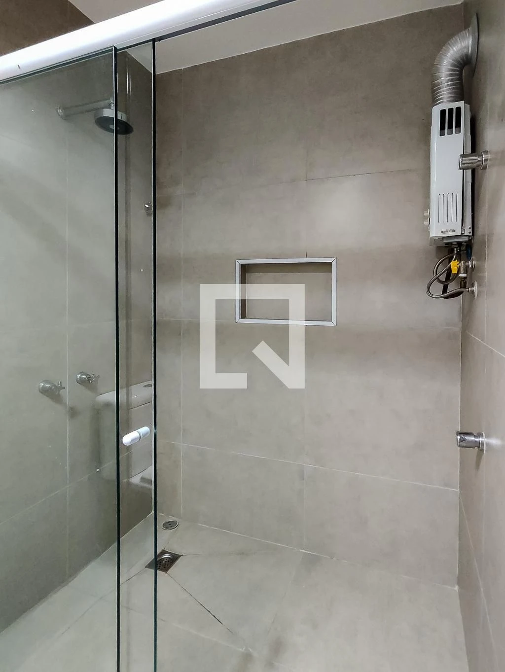 Квартира без меблів з 2 спальнями і 2 ванними — photo 37