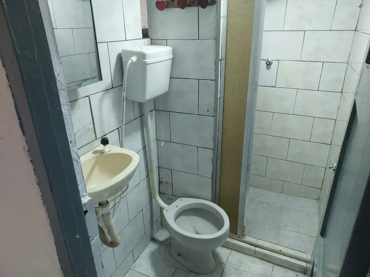 Unfurnished 2-bedroom apartment without parking — photo 6