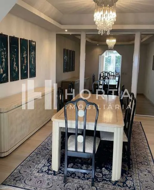 Furnished 299 m² apartment with 4 bedrooms and 4 parking — photo 6