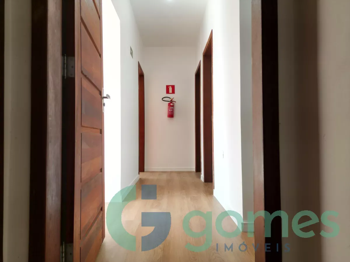 Квартира з зоною для пральні та площею 230 м² — photo 13