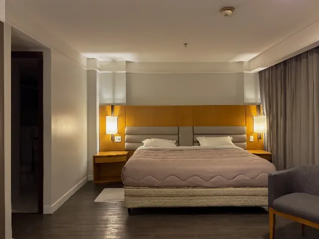 Furnished 1-bedroom apartment with a balcony — photo 7
