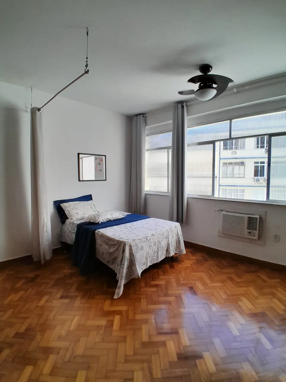 Apartamento mobiliado com 1 quarto e 1 banheiro — photo 2