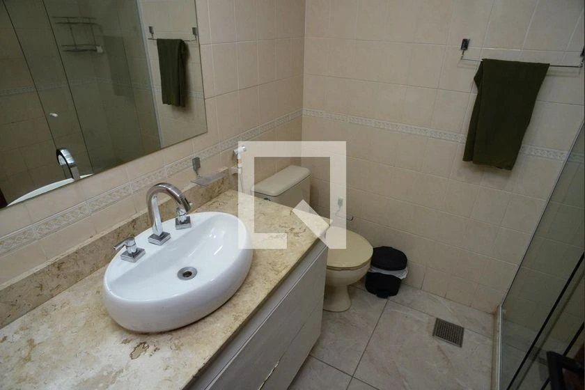 108 m² rental apartment with 2 en-suite bedrooms — photo 40