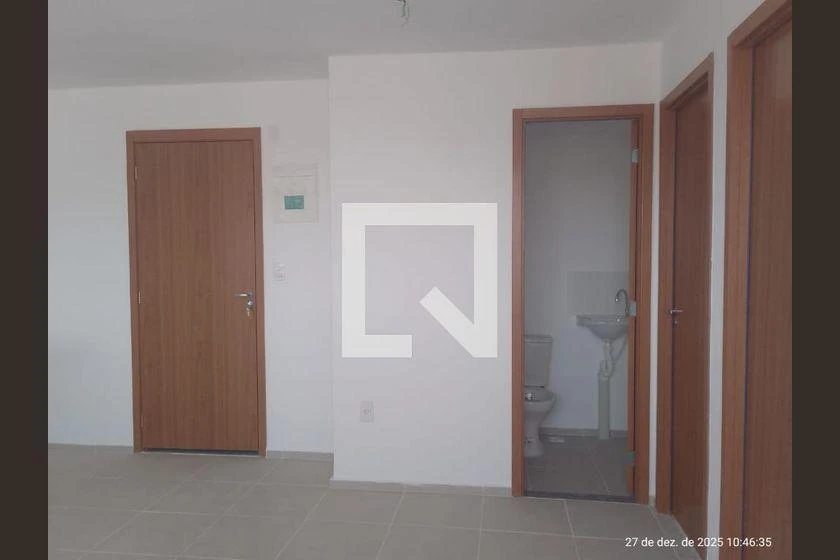 2-bedroom rental apartment with electric shower — photo 6