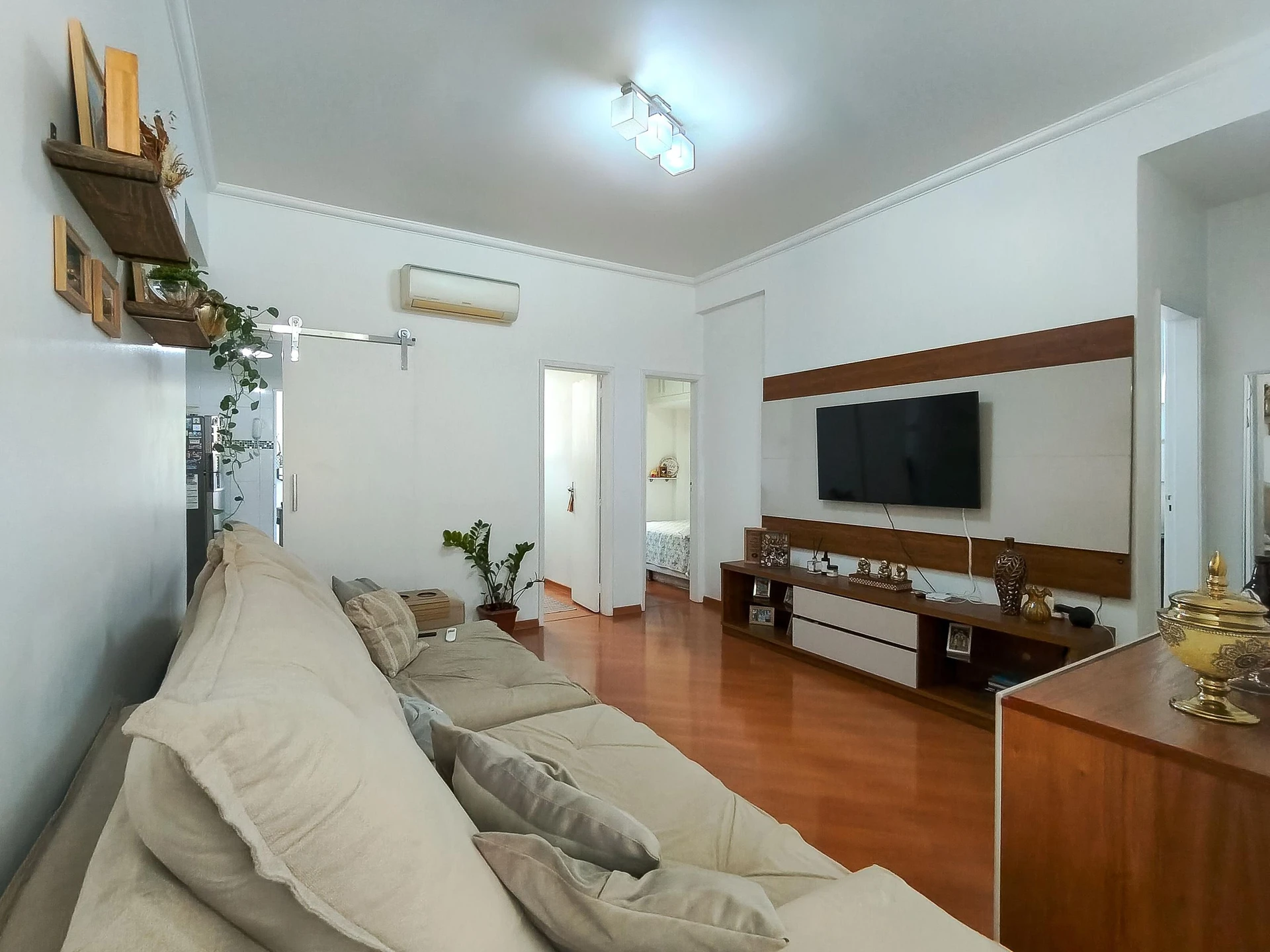 Furnished apartment, 54 m², with a home office — photo 14