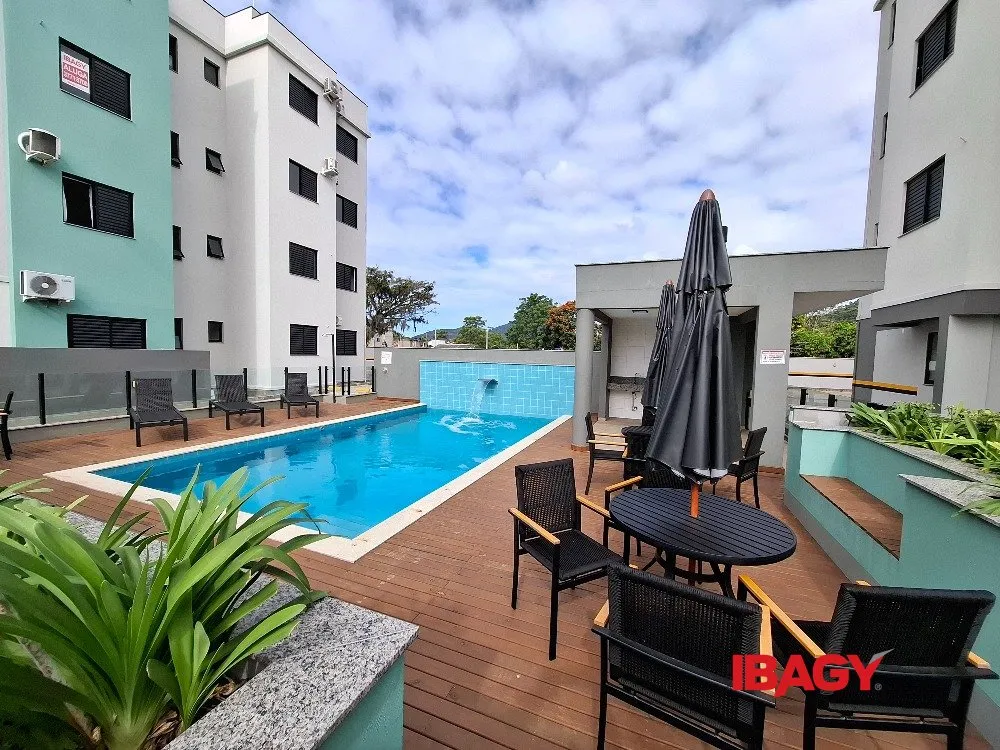 Apartamento com 2 dormitórios e cozinha americana — photo 19
