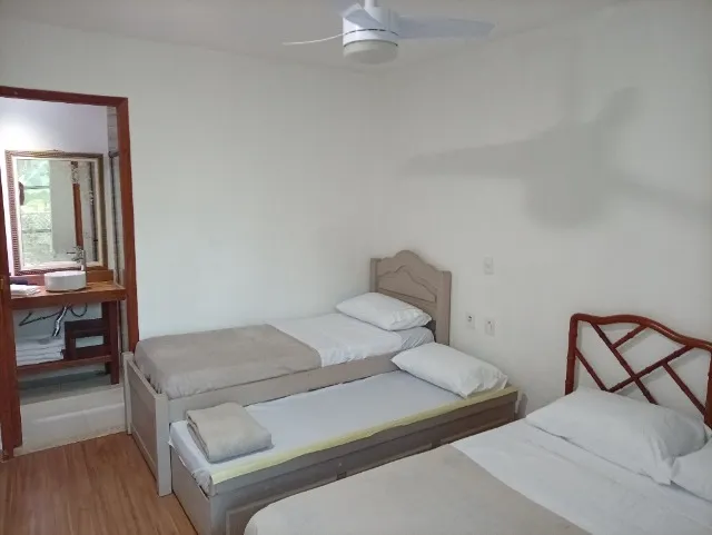 Furnished house with 4 bedrooms and 3 bathrooms — photo 17