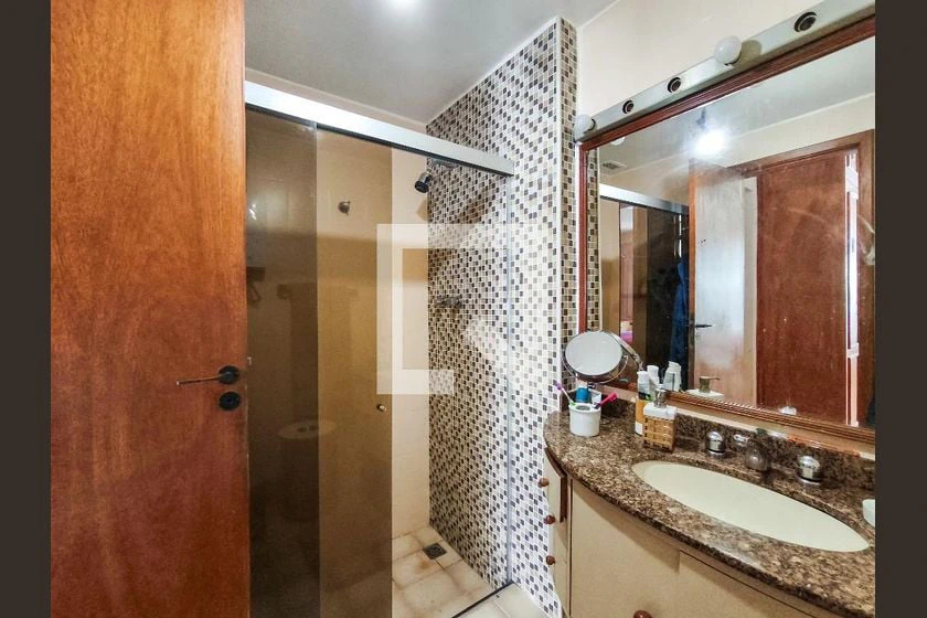 Mountain view in a 4-bedroom apartment, 159 m² — photo 30