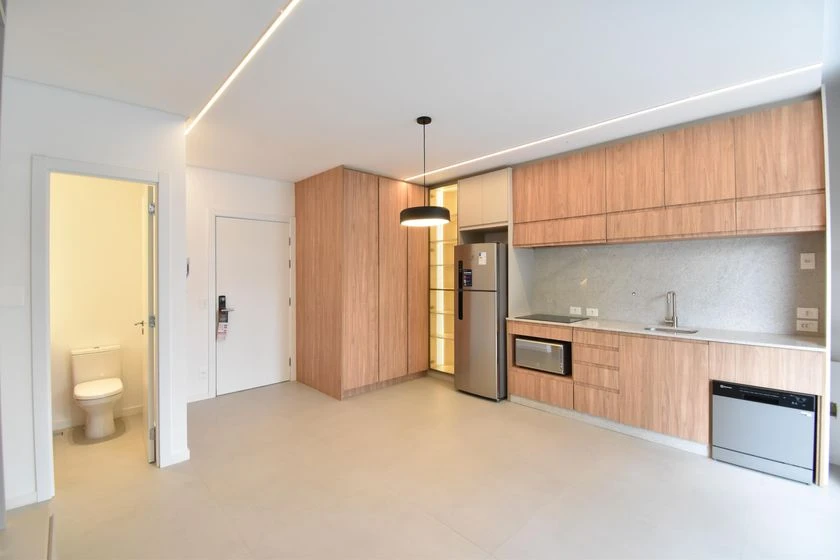 1-bedroom apartment with balcony and private BBQ