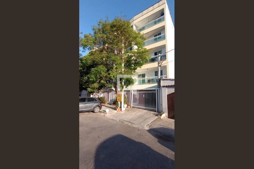 55 m² apartment with 2 bedrooms and a closed kitchen — photo 3