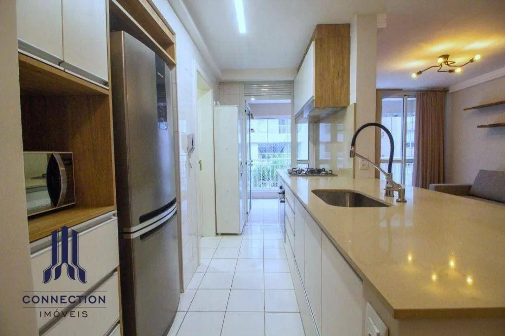 2-bedroom apartment with a private BBQ — photo 9