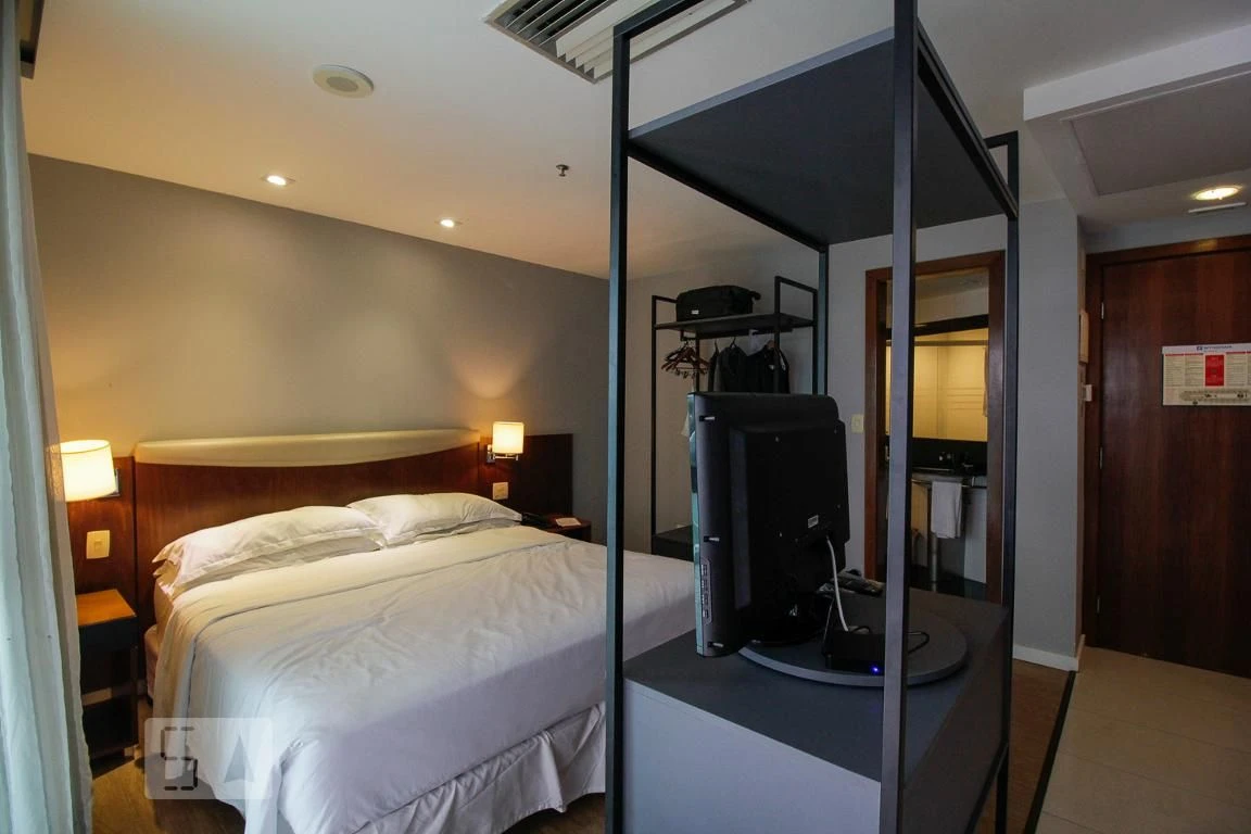 Apartamento sem mobília com 1 quarto e varanda — photo 4