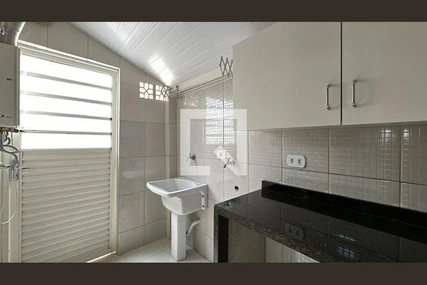 Home office in a 3-bedroom house, 180 m² — photo 47