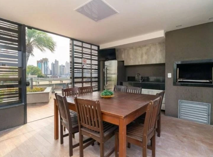 Furnished 1-bedroom apartment with 60 m² and parking — photo 4
