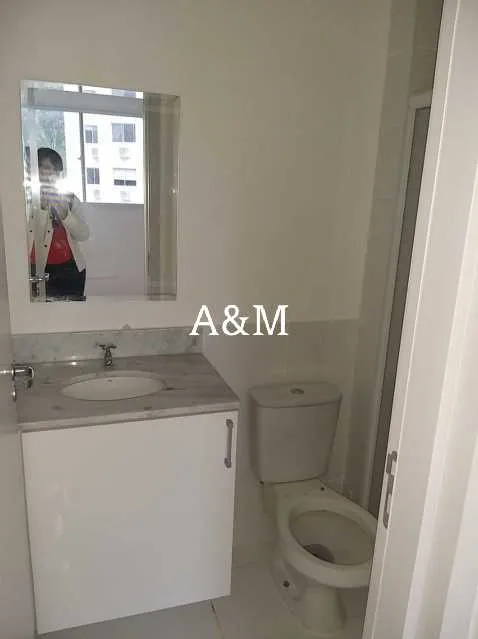 Balcony apartment with 2 bedrooms and 1 bathroom — photo 24