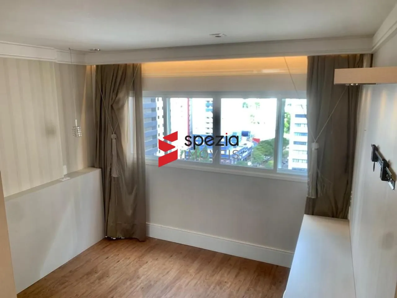 Apartamento dúplex con 2 dormitorios y vista a la ciudad — photo 16