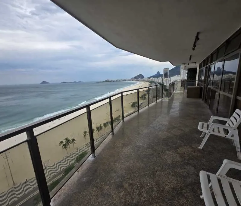 Apartment, 270 m², with a water view — photo 15