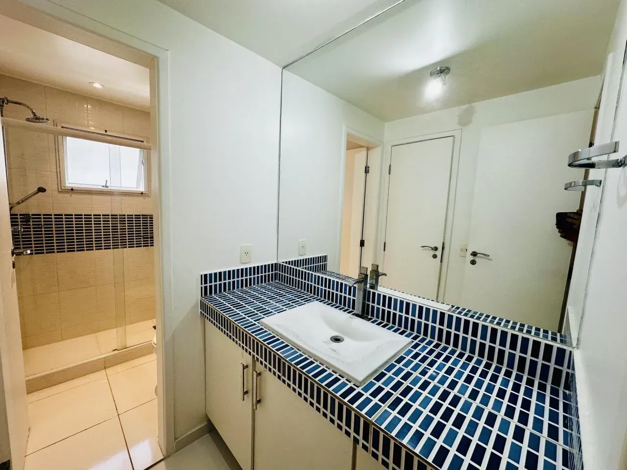 Furnished house, 250 m², with a grill on the balcony — photo 17
