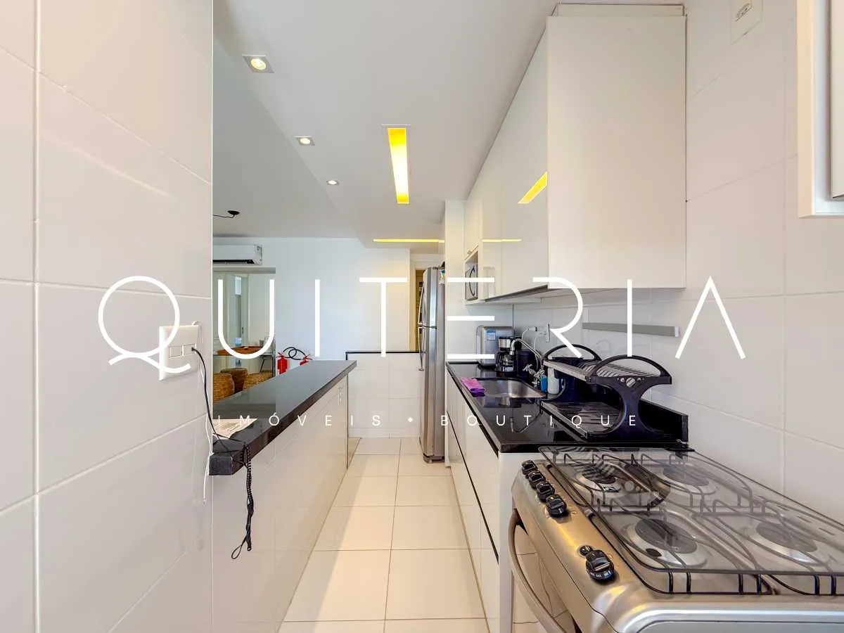 Furnished 2-bedroom apartment with open-plan kitchen — photo 28